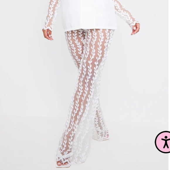 Mesh Bottom - Picture 2 of 3